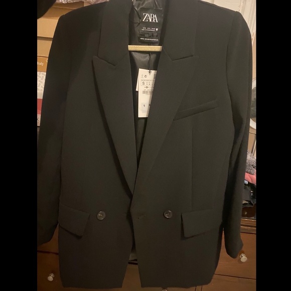 Zara Jackets & Blazers - Oversized blazer